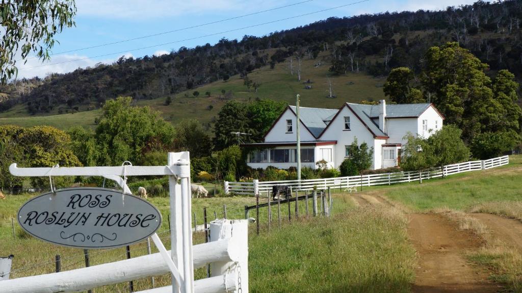 Roslyn House Bed & Breakfast Bushy Park 外观 照片
