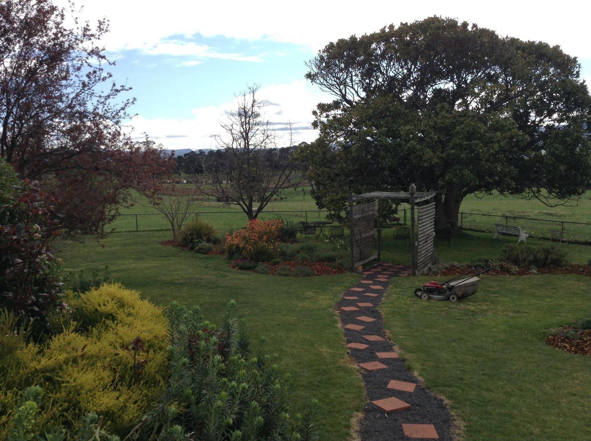 Roslyn House Bed & Breakfast Bushy Park 外观 照片